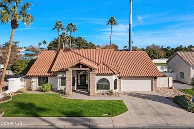 06-Aerial front of home