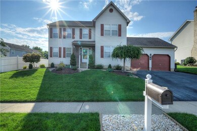 4577 Hoffman Dr, Whitehall, PA 18052 - photo 2