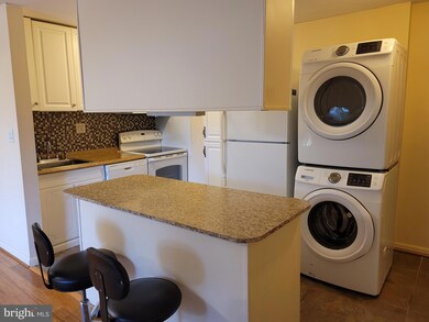 7500 Prince Cole Ct unit 5, Manassas, VA 20111 - photo 4