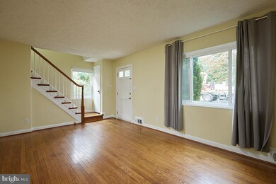 10525 Saint Paul St, Kensington, MD 20895 - photo 4