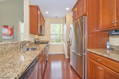 1103 Meadow Brook Ct unit 1103, Whippany, NJ 07981 - photo 4