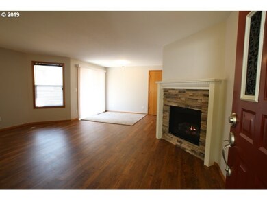 1277 NE Paloma Ave, Gresham, OR 97030 - photo 5