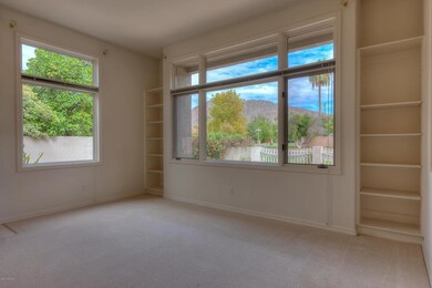 004_Living Room and Camelback Views