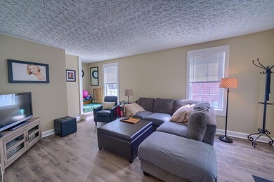 332 N Warren Avenue (23)