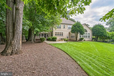 10680 Alliwells Ct, Oakton, VA 22124 - photo 6