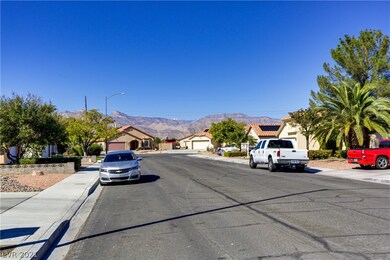 Lagoon Landing Street