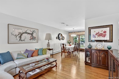 83 Camelot Rd, Poughkeepsie, NY 12601 - photo 6