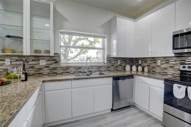 10956 NW 73rd St, Doral, FL 33178 - photo 3