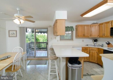 158 English Run Cir, Sparks Glencoe, MD 21152 - photo 2