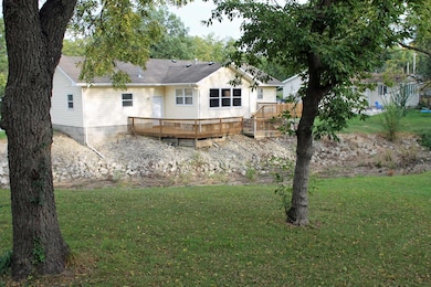 131 Niagara Dr, Waterloo, IA 50701 - photo 3