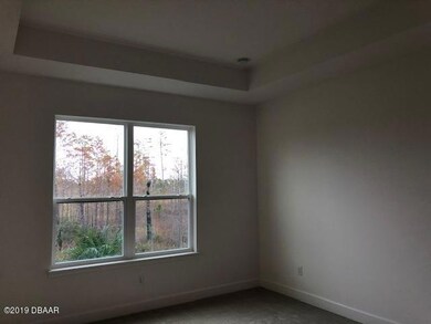 004 MOS105 Owners Suite