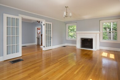 26 Leighton Rd, Wellesley, MA 02482 - photo 2