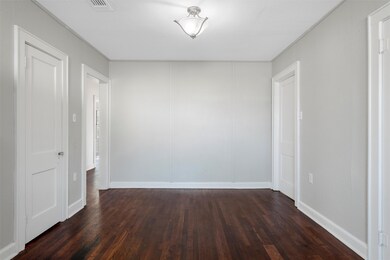 403 S 5th St, Rosebud, TX 76570 - photo 5