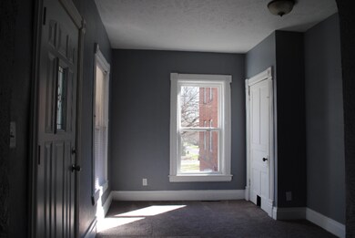 5 - Family Room