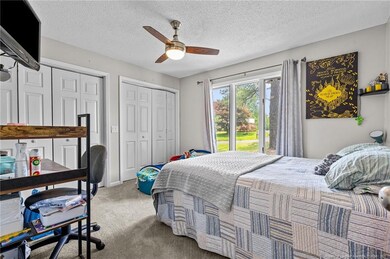 Bedroom 212'3