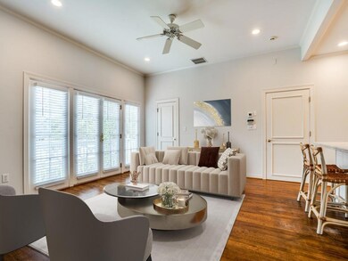 4535 Chapel Hill Rd unit Quest Quarters, Dallas, TX 75214 - photo 3