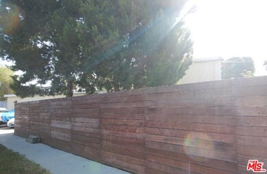11658 Robin St, Los Angeles, CA 90059 - photo 6