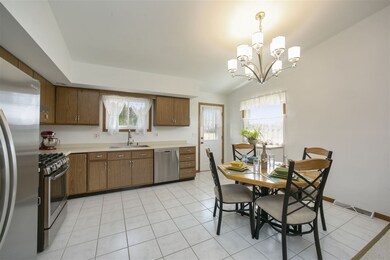 384 Pagelow Rd, Brooklyn, WI 53521 - photo 7