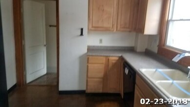 614 Hoosick Rd, Troy, NY 12180 - photo 4