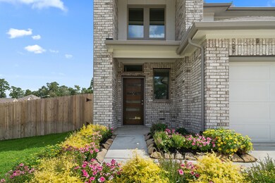 31029 Regal Elm Ln, Conroe, TX 77385 - photo 3