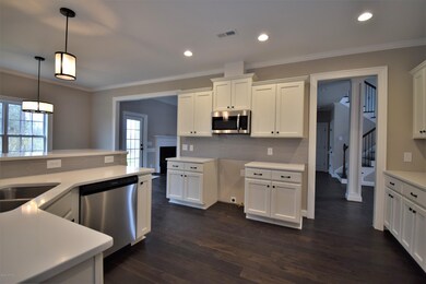 4013 Barrington Dr, Greenville, NC 27834 - photo 6