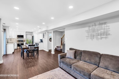 8 Blueberry Path, Howell, NJ 07731 - photo 7