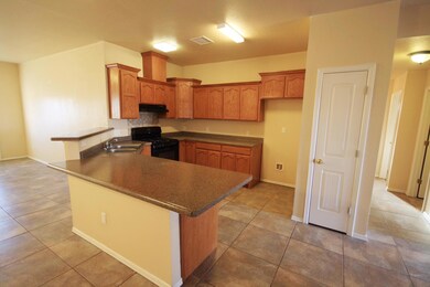 332 Milton Rd unit C, El Paso, TX 79915 - photo 3