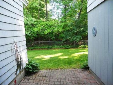 92 Ferrante Ave, Greenfield, MA 01301 - photo 4