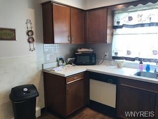 lower kitchen