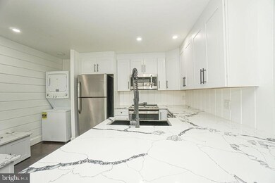 405 Durham Ct unit 405, West Deptford, NJ 08051 - photo 4