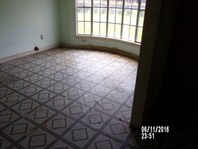 5108 County Road 138c, Alvin, TX 77511 - photo 2