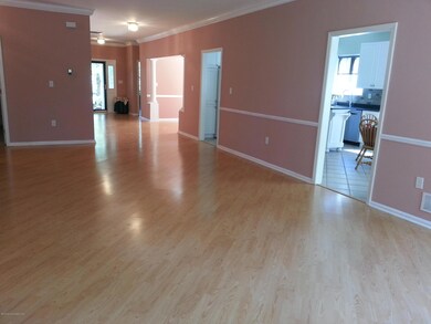 LARGE OPEN LIVING ROOM