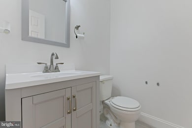 827 Middle River Rd, Middle River, MD 21220 - photo 5