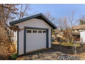 Newer garage/workshop