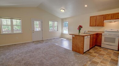 Living Dining Kitchen 2