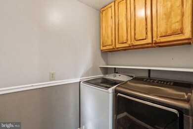 496 Royal Ave, Strasburg, VA 22657 - photo 5