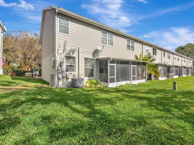 34902 Teeview Ln, Zephyrhills, FL 33541 - photo 4