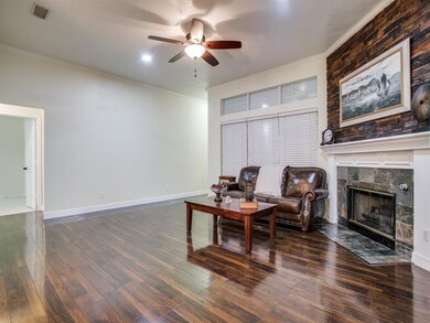 1669 Oak Creek Dr, Hurst, TX 76054 - photo 2