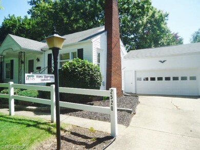 Bigger then it looks offering over 1500 sq ft! Pla