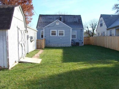 352 N 18th Ave, Beech Grove, IN 46107 - photo 7