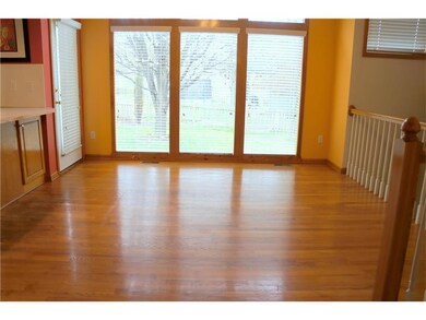 dining area with access to back patio
