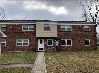 4116 Charleston Rd, Matteson, IL 60443 - photo 2