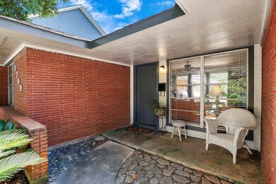 4709 Sanborn Dr, Houston, TX 77092 - photo 4