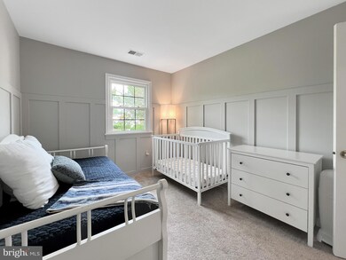 755 Campbell Way, Herndon, VA 20170 - photo 5