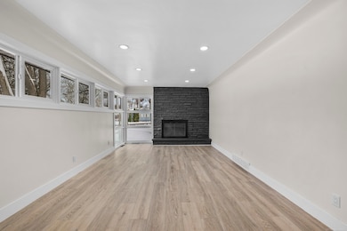 2051 Avondale St, Sylvan Lake, MI 48320 - photo 4