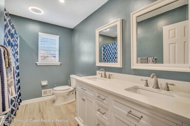 15 Cornwallis Rd, Toms River, NJ 08755 - photo 4