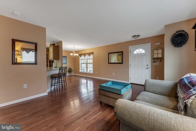 419 Dandelion Dr, Blue Bell, PA 19422 - photo 4