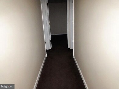 5217 Newton St unit 204, Bladensburg, MD 20710 - photo 5