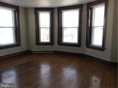 111 E Baltimore St unit 10, Hagerstown, MD 21740 - photo 5