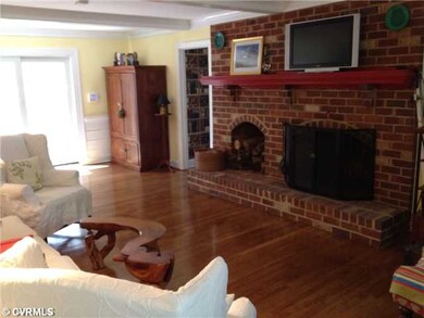 Den/Family/Great Room